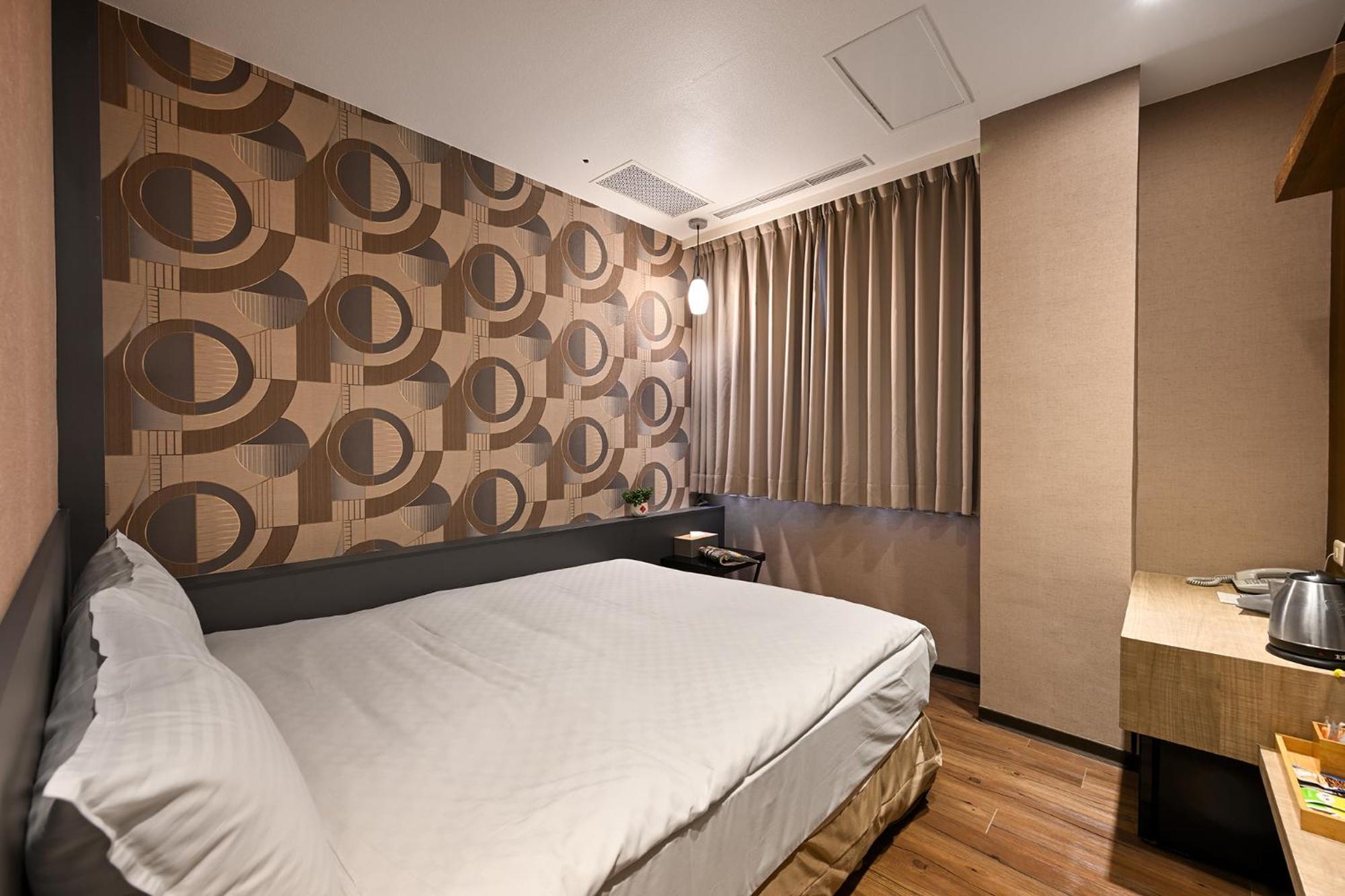 Ximen Hedo Hotel Kangding, Taipei Bagian luar foto