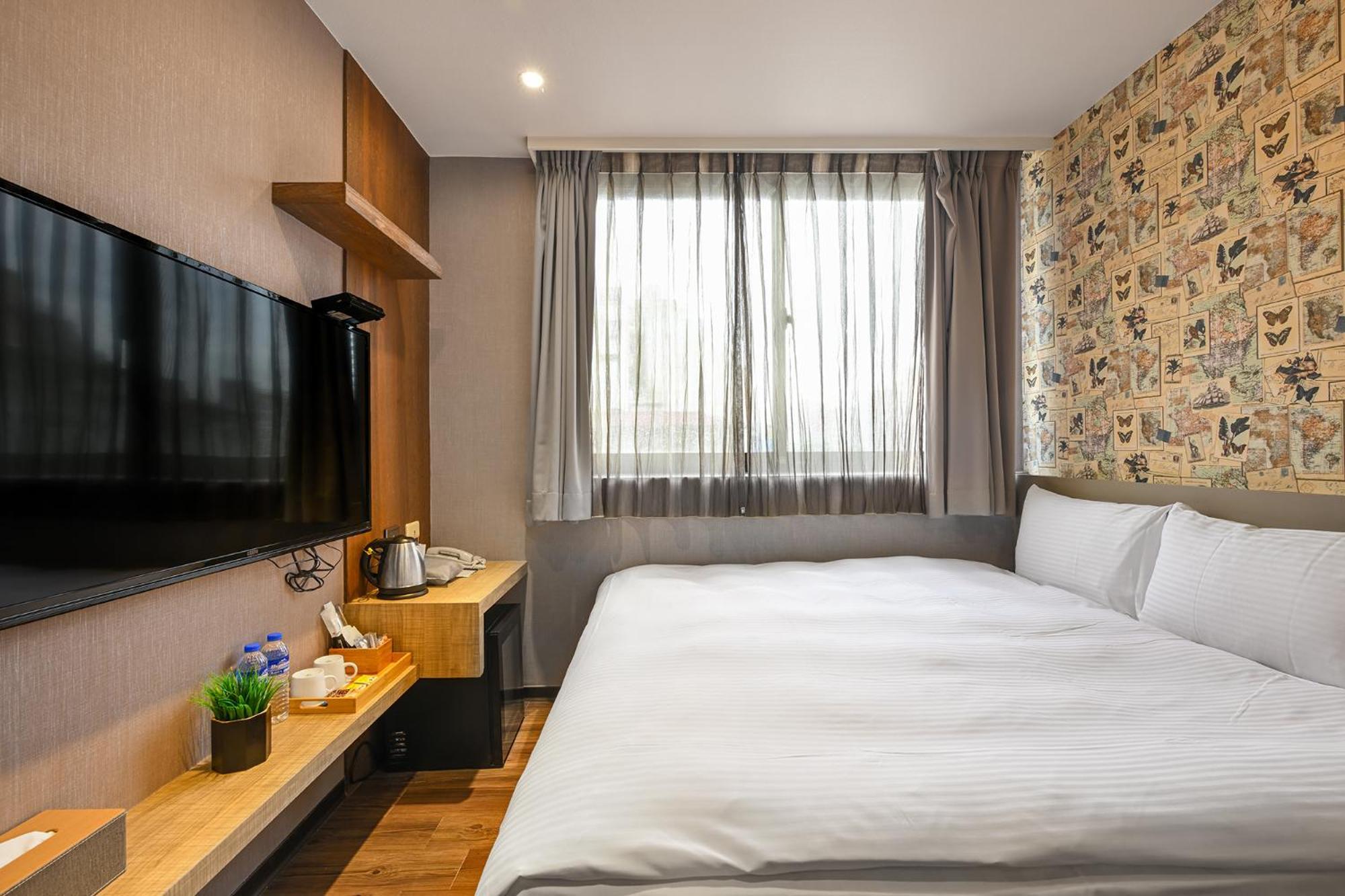 Ximen Hedo Hotel Kangding, Taipei Bagian luar foto
